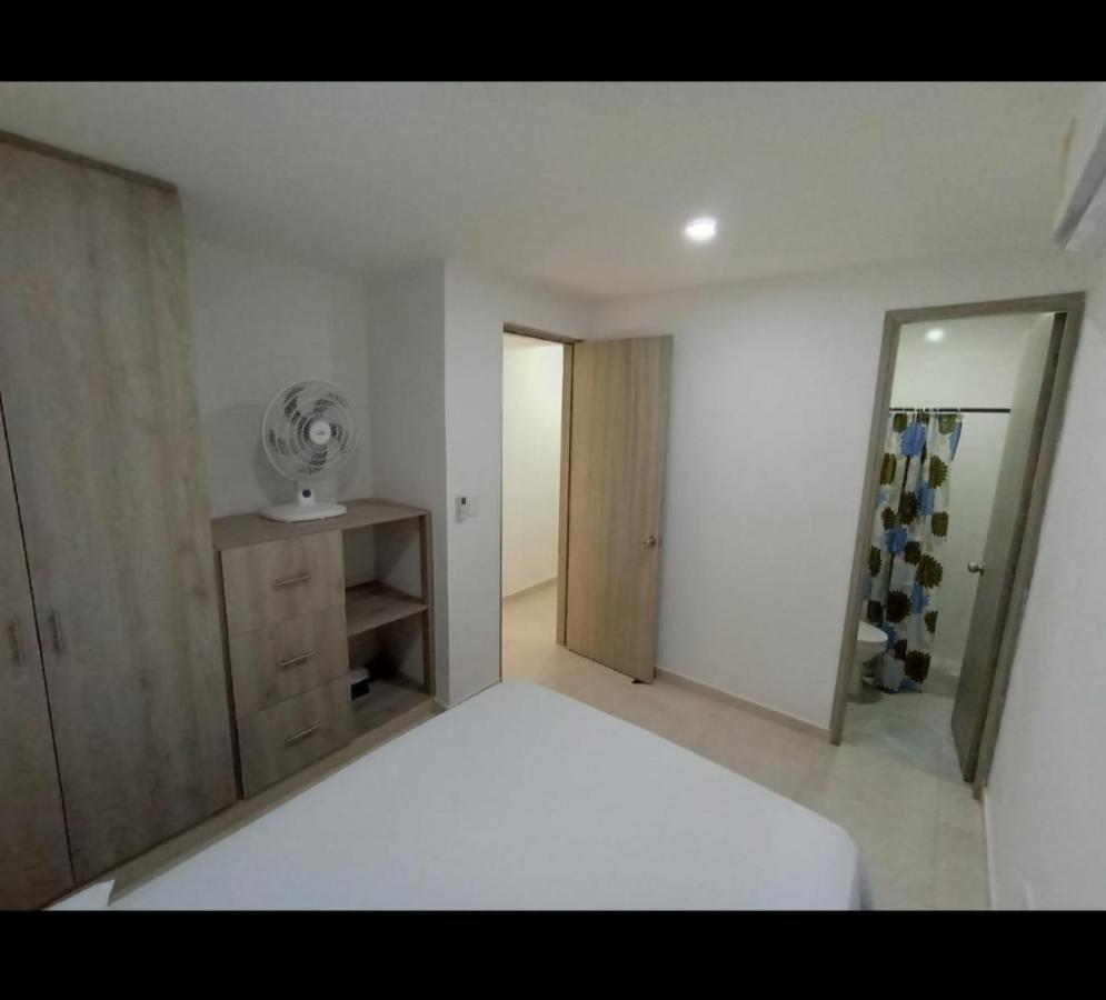 Apartamento Nuevo A Una Cuadra Del Rodadero Gaira Eksteriør billede
